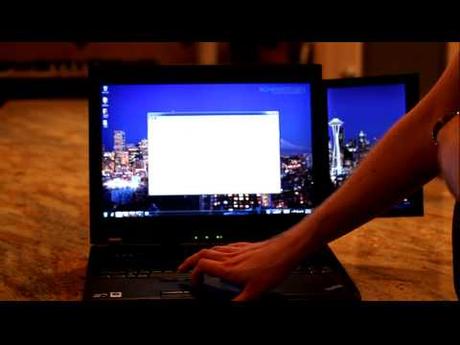 compact-flash-card-reader-demo-on-a-lenovo-w700ds-at-ronmart.blogspot.com.