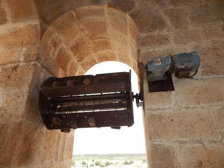 El Campanario y los Toques de la Iglesia Parroquial de La Puebla de Almoradiel, Toledo