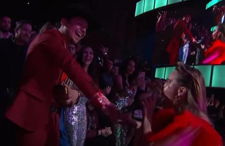 Belinda y Nodal en los Premiso de la Radio 2019