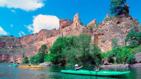 Móntate en la piragua (aunque seas novato) y descubre lugares increíbles