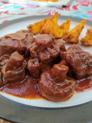 Rabo de toro en salsa Rabo de toro en salsa