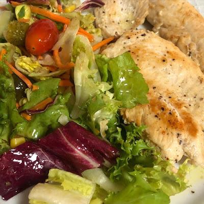 Soportando el mes de Agosto! ensalada-pechuga