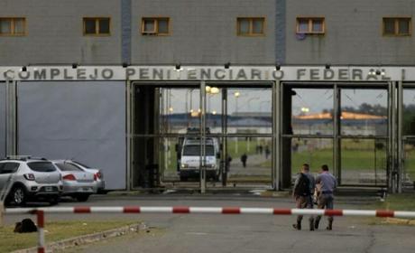 Ordenan allanar el penal de Ezeiza y otras sedes del SPF por espionaje ilegal Ordenan allanar el penal de Ezeiza y otras sedes del SPF por espionaje ilegal
