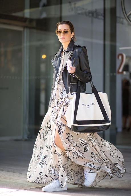 Falda Tubo Larga Con Zapatillas