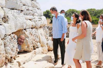 Marivent hoy,  manifestaciones y protestas en Baleares y ¿dónde está el rey emérito?