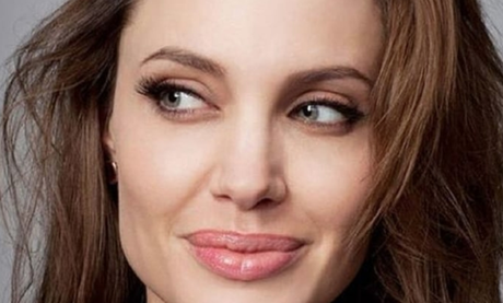 Hasta Brad Pitt quedó en Shock: la pijama de Angelina Jolie que desató furor