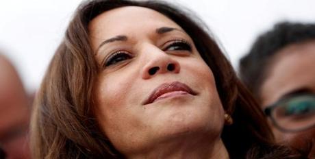 Foto de archivo de la senadora Kamala Harris en Las Vegas