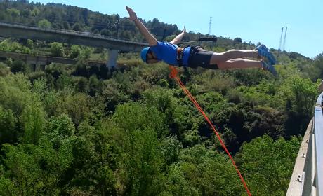 ¿Te atreves a hacer un salto de puenting?