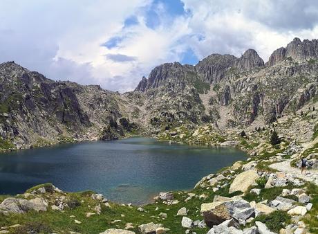 AIGÜES TORTES: Sant Maurici y Refugio de Amitges