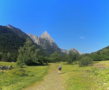 AIGÜES TORTES: Sant Maurici y Refugio de Amitges