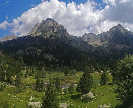 AIGÜES TORTES: Sant Maurici y Refugio de Amitges