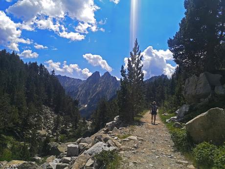 AIGÜES TORTES: Sant Maurici y Refugio de Amitges