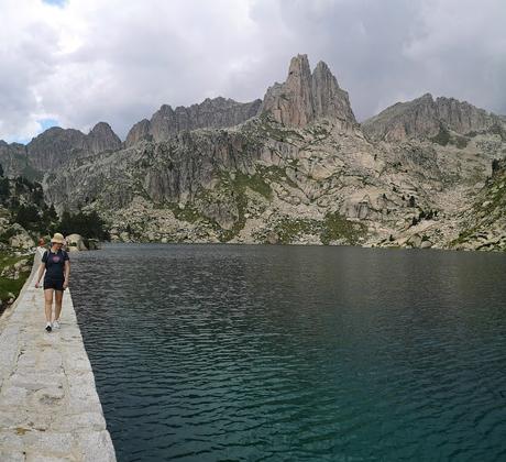 AIGÜES TORTES: Sant Maurici y Refugio de Amitges