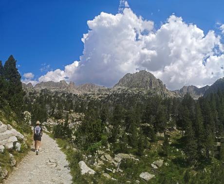 AIGÜES TORTES: Sant Maurici y Refugio de Amitges
