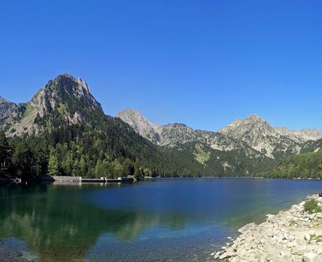 AIGÜES TORTES: Sant Maurici y Refugio de Amitges