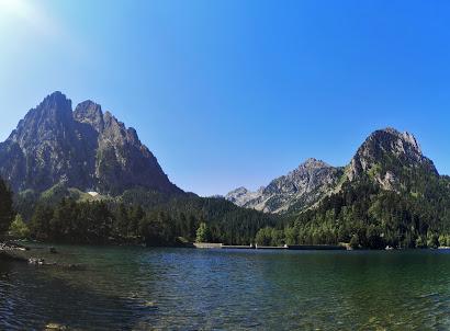 AIGÜES TORTES: Sant Maurici y Refugio de Amitges
