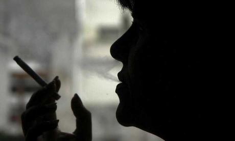 Entra en vigor en Cataluna la prohibicion de fumar en