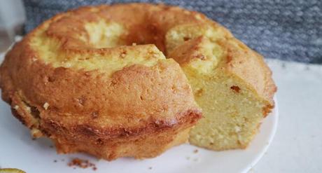 Bizcocho esponjoso hecho con Thermomix