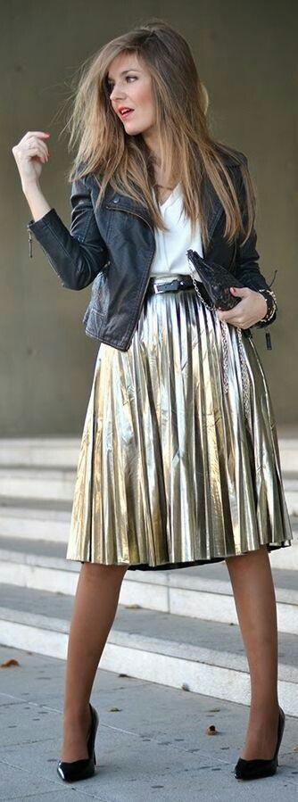 Look Con Faldas Plisadas