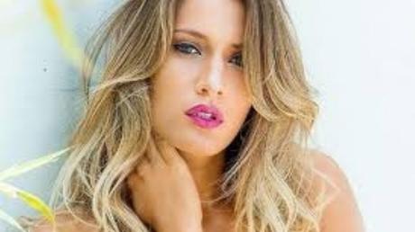 La postal nocturna de Mica Viciconte que sacudio la red