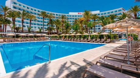 Vacaciones low cost con niños en las Islas Canarias, una oportunidad de lujo