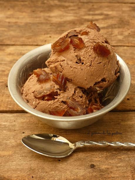 Helado de Chocolate y Dátiles