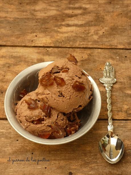 Helado de Chocolate y Dátiles