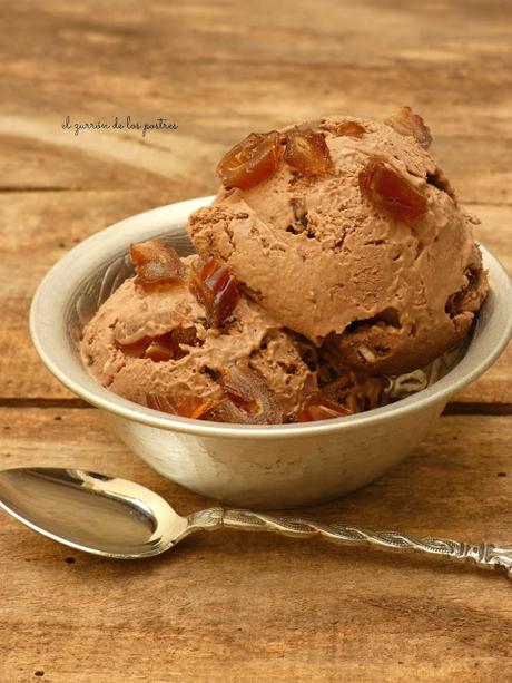 Helado de Chocolate y Dátiles