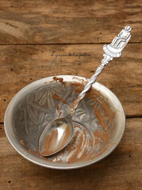 Helado de Chocolate y Dátiles