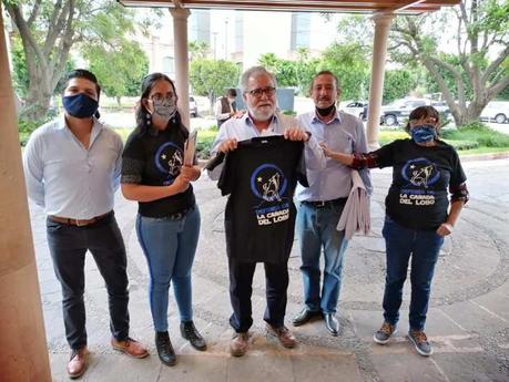 «Buscan silenciarte» Le dice Encinas a activista de la Sierra de San Miguelito