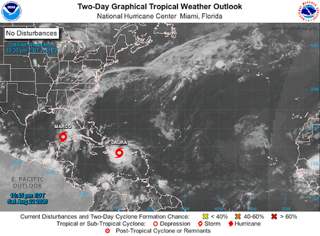 Tormenta Laura entrando de lleno a República Dominicana.