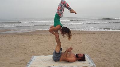 “Conspiranoides”, contra las mascarillas obligatorias. Y el rey emérito, anfitrión de MBZ, uno de los hombres más poderosos del mundo árabe.