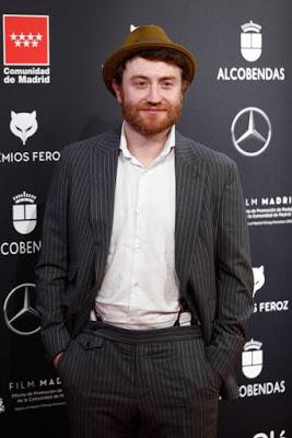 “Conspiranoides”, contra las mascarillas obligatorias. Y el rey emérito, anfitrión de MBZ, uno de los hombres más poderosos del mundo árabe.