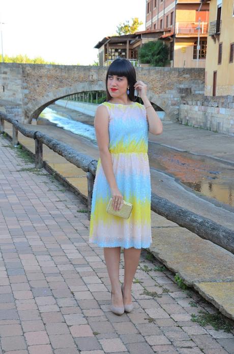 Vestido midi de lentejuelas