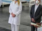 Fuerte cruce entre Salud Cano hospitales modulares