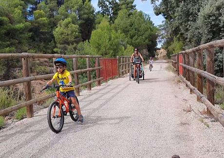 Vía Verde Val del Zafán con niños: comenzando en la comarca del Matarraña