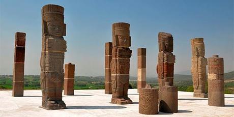 Contribuciones e inventos de la Cultura Tolteca Los cuatro guerreros de Tollan, Piramide B