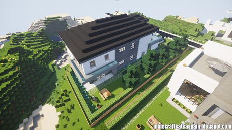 Casa Moderna en Minecraft con jardín, por Minecrafteate.