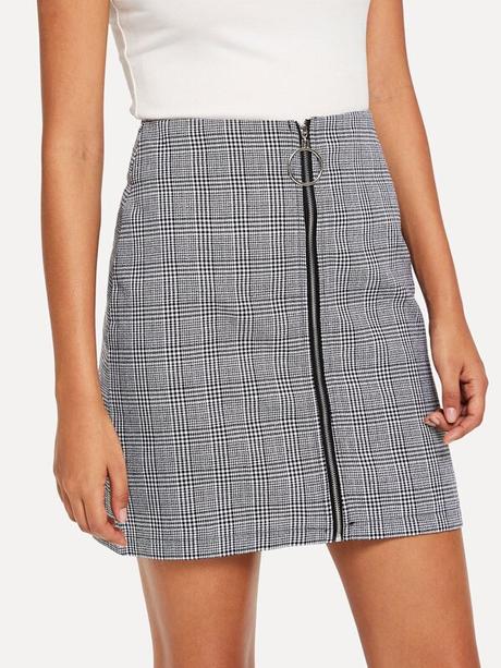 Falda Con Cremallera Delantera Outfit