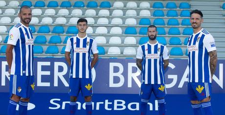 Así es la nueva equipación de la SD Ponferradina para la campaña 20-21