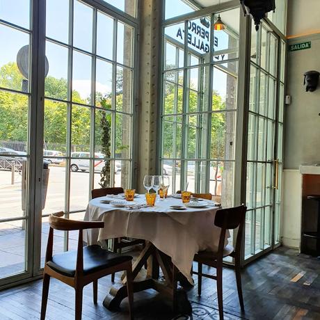 RESTAURANTE EL PERRO Y LA GALLETA