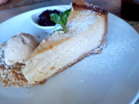 RESTAURANTE EL PERRO Y LA GALLETA