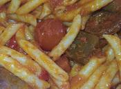 Macarrones salsa primavera.