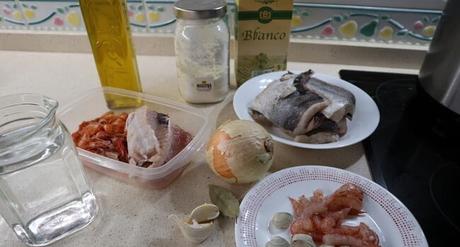 Merluza a la Marinera en Olla GM Los ingredientes necesarios para hacer merluza a la marinera con la Olla GM