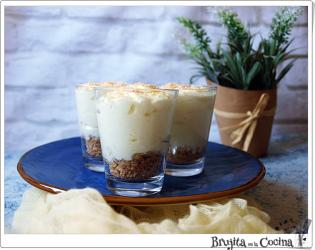 Cheesecake de limón en vasitos