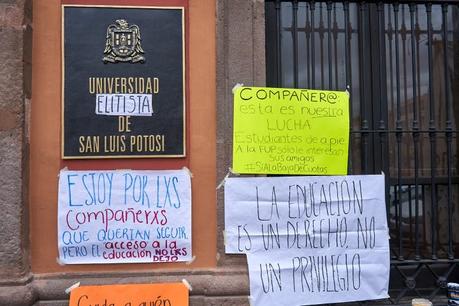 Se mantienen manifestaciones contra alza de inscripciones en la UASLP