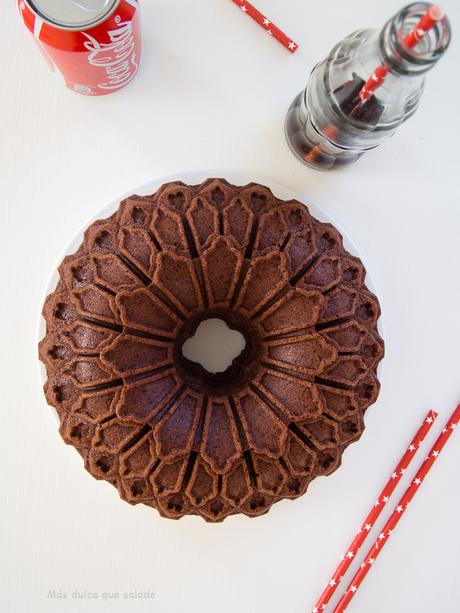 Bundt cake de chocolate y coca cola Bundt cake de chocolate y coca cola