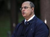 Suspenden gobernador presunta corrupción