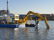 Baekkun Dredging, Co., presenta nueva draga anfibia para vías fluviales estrechas terrenos blandos