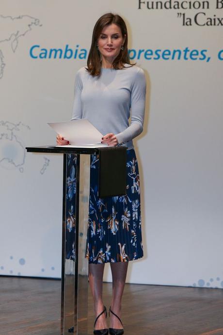 Letizia Falda Plisada